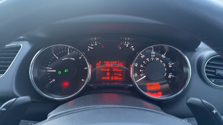 Peugeot 3008 1.6 e-HDi Allure 5dr EGC Diesel Estate